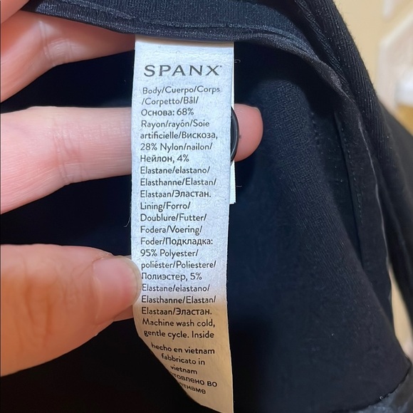 Womens Spanx The Perfect Oversized Black Blazer - Picture 6 of 8